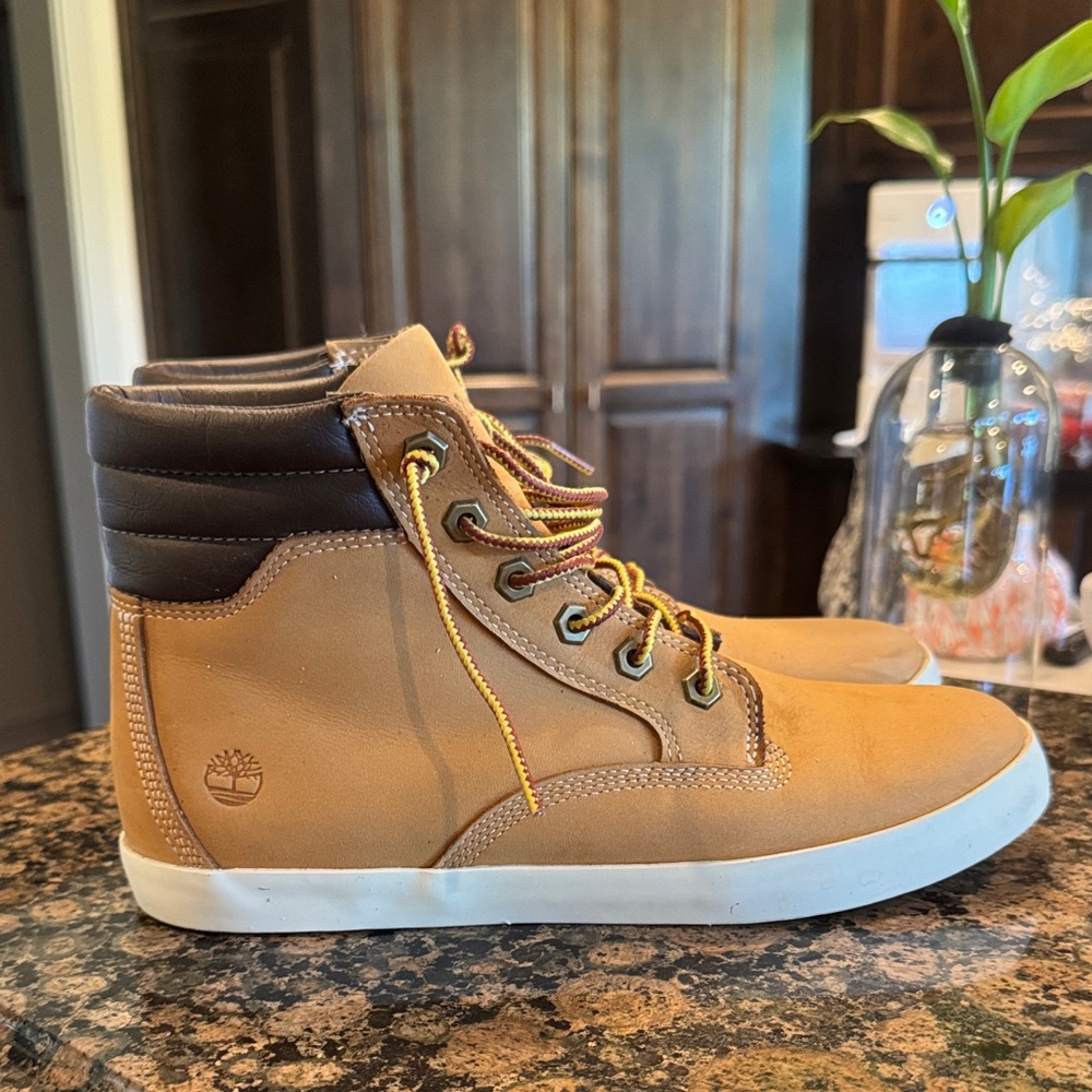 Timberland Ortholite. Size 9
